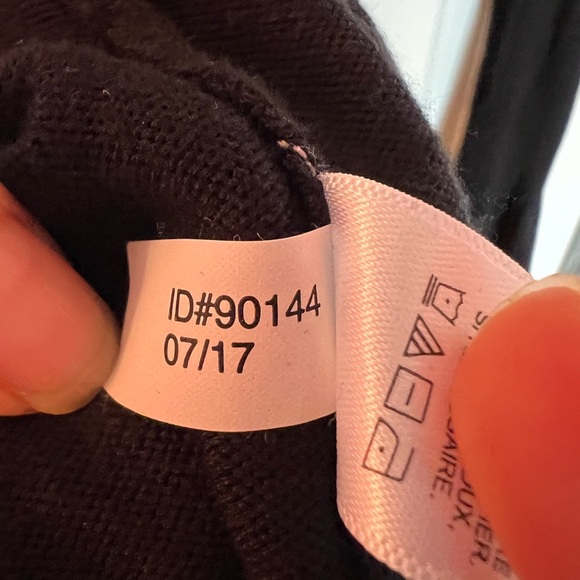 Embrace life v neck t short set size 1X - Picture 5 of 9